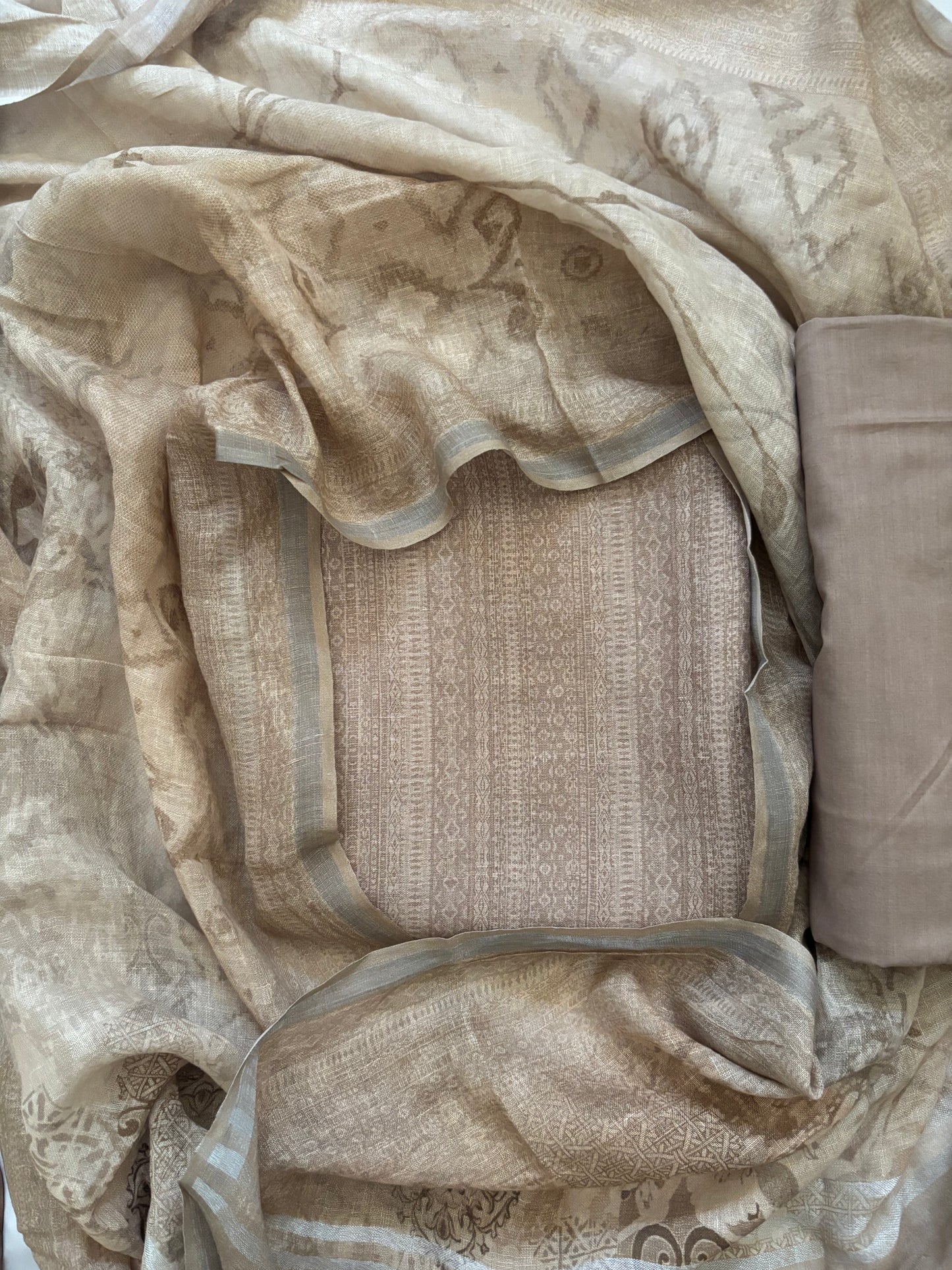 Biscuit Golden Linen Suit