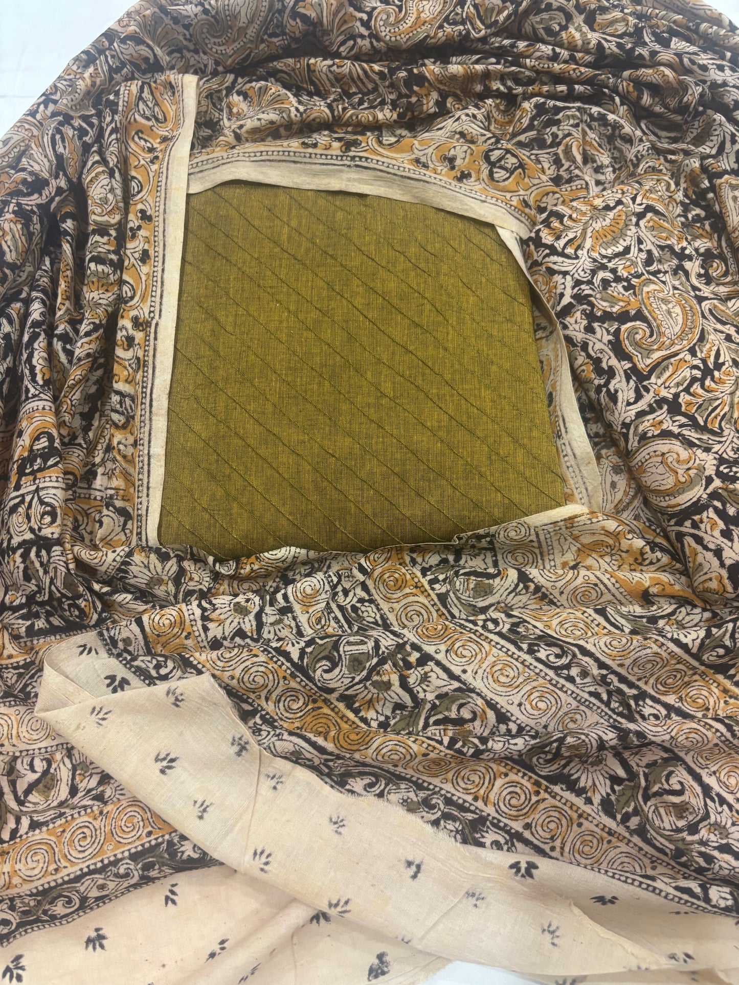 Green & Golden pintux suit